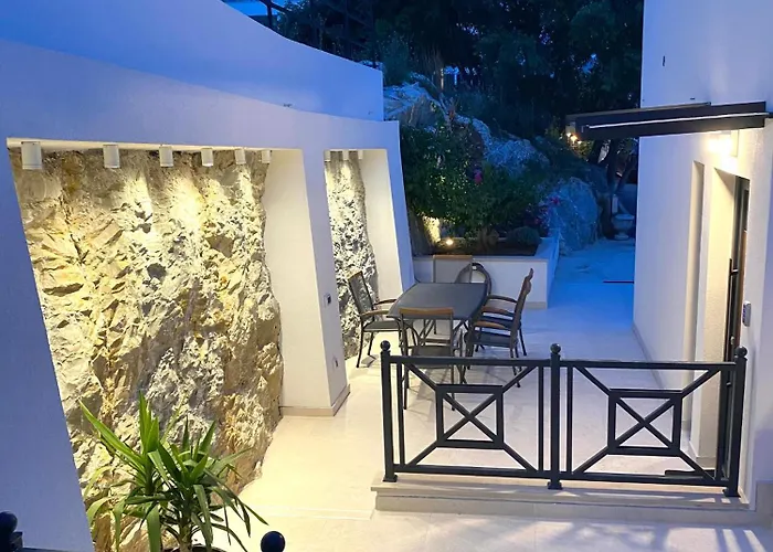 Luxury House Prestige